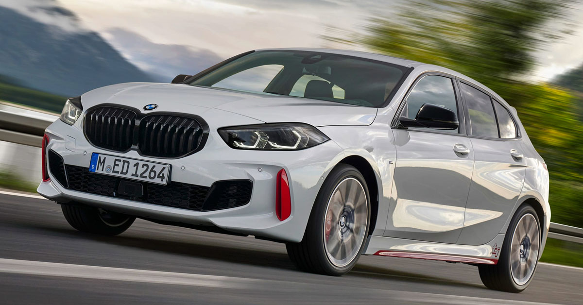 Frontal shot of the new 2021 BMW 128ti