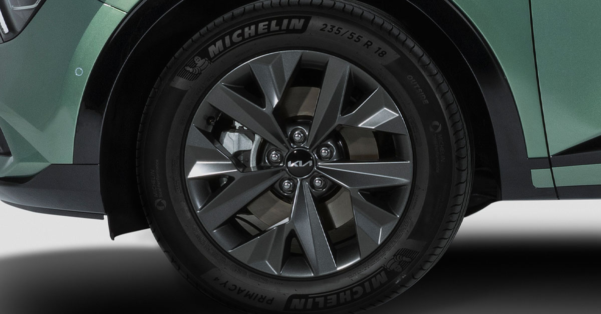 An image of the alloys of the 2021 Kia Sportage