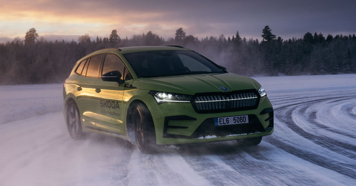 Skoda Enyaq iV vRS SUV Sets GUINNESS WORLD RECORDS Ice Drift